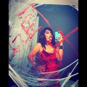 Meet your Posher, Christine